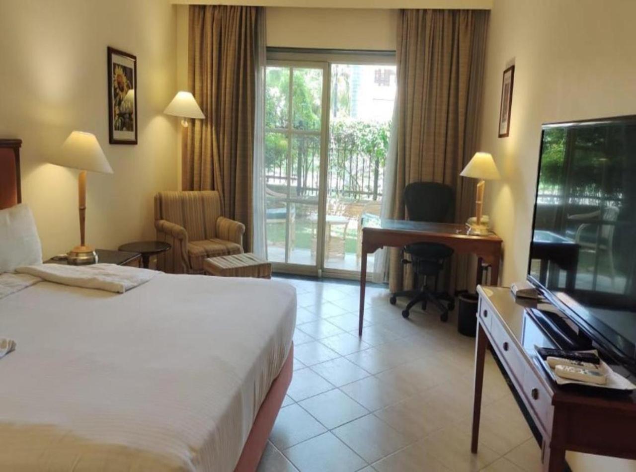 Vijay Palace By Delhi Igi Airport 4*
